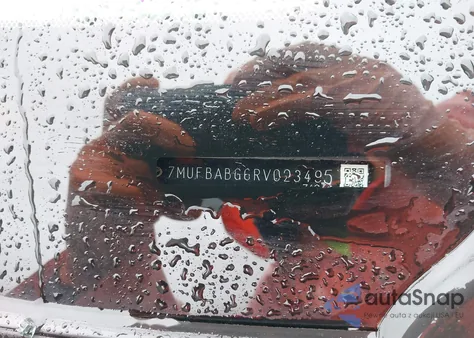 2024 Toyota Corolla Cross Hybrid S z USA, uszkodzony, nr VIN 7MUFBABG6RV023495